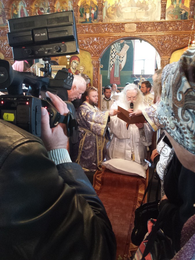 Sfinţiri de biserici în protopopiatele Săveni şi Bacău Sfinţiri de biserici în protopopiatele Săveni şi Bacău