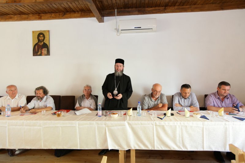 Prezență arhierească la Simpozionul „75 de ani de la Dictatul de la Viena”