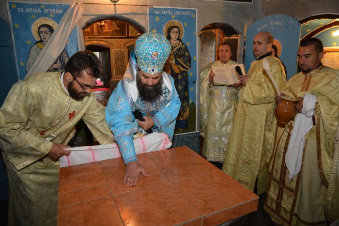 Biserica Parohiei Pestra a fost retârnosită Biserica Parohiei Pestra a fost retârnosită