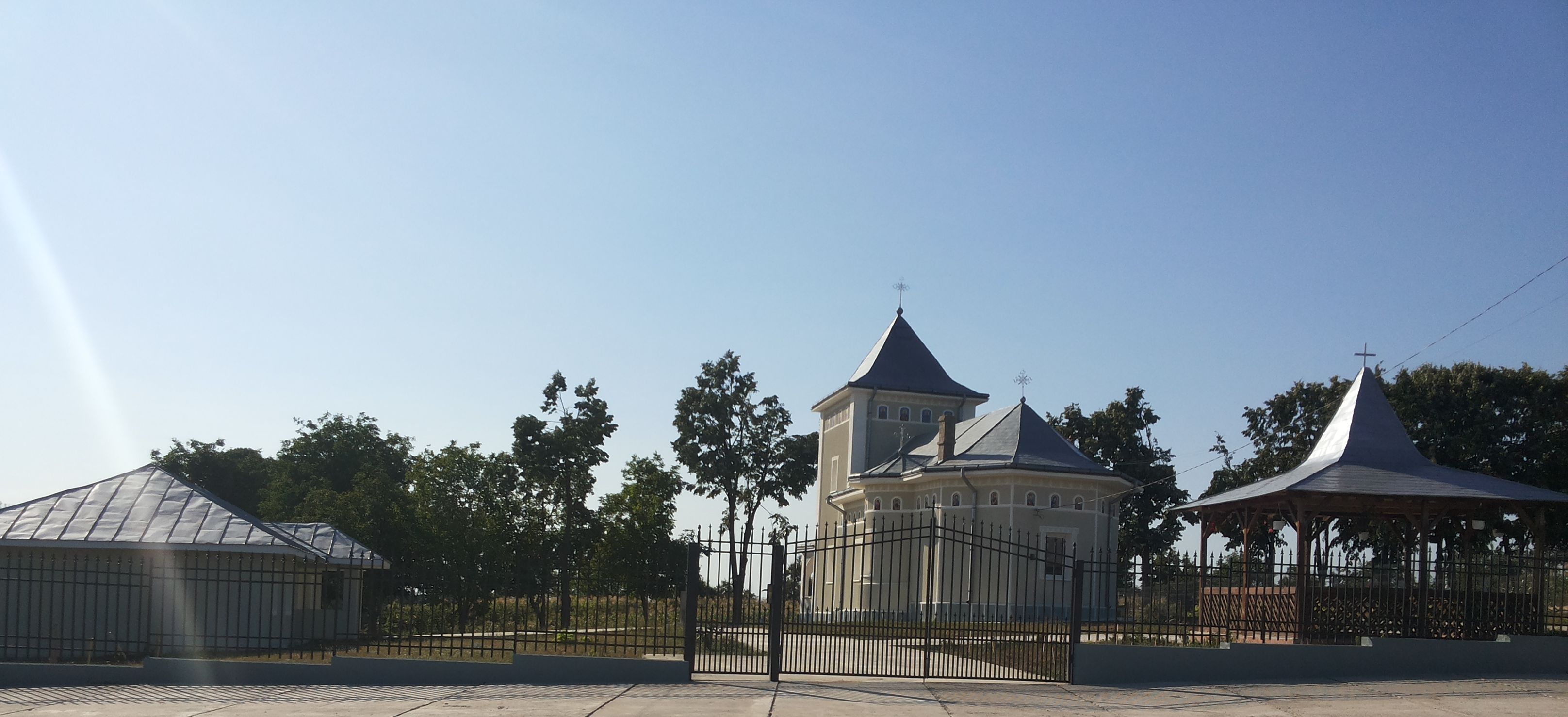 Biserica Parohiei Ghidion va fi resfinţită Biserica Parohiei Ghidion va fi resfinţită