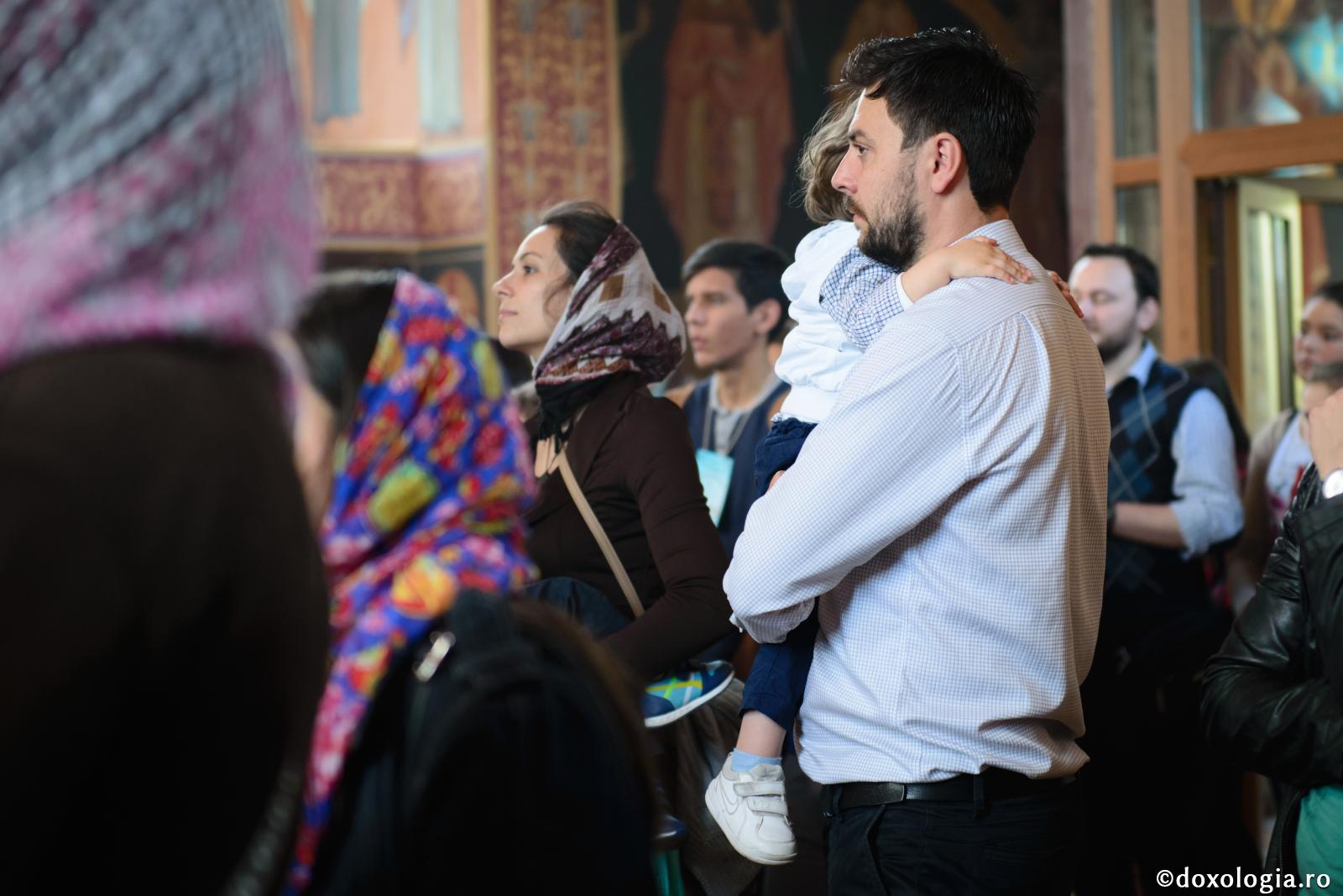 ...refuză aceste gânduri și stai drept