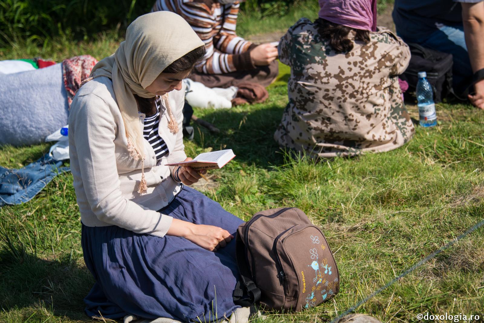 Creştinul ortodox nu-şi aparţine doar sieşi, ci şi tuturor sfinţilor şi, prin ei, lui Hristos