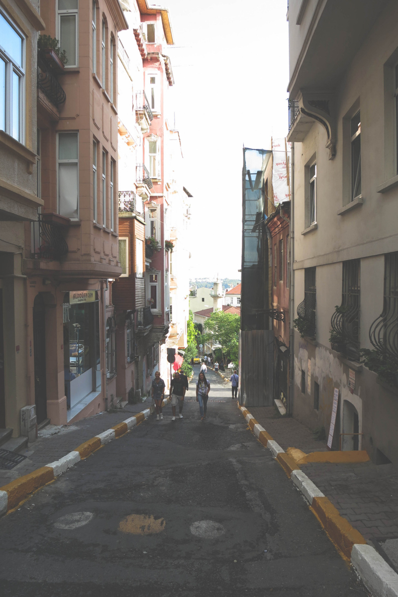 Să nu iasă din gura voastră nici un cuvânt rău!