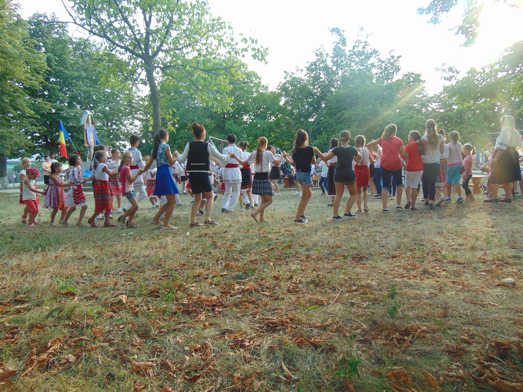 Tabăra de vară NICOLAUS - bucuria tinerilor belceșteni