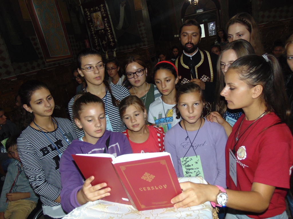 Tabăra de vară NICOLAUS - bucuria tinerilor belceșteni