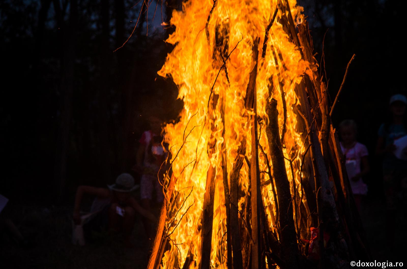 Cu cât te gândeşti mai mult la Dumnezeu, cu atât mai mare se face flacăra iubirii şi râvnei pentru El