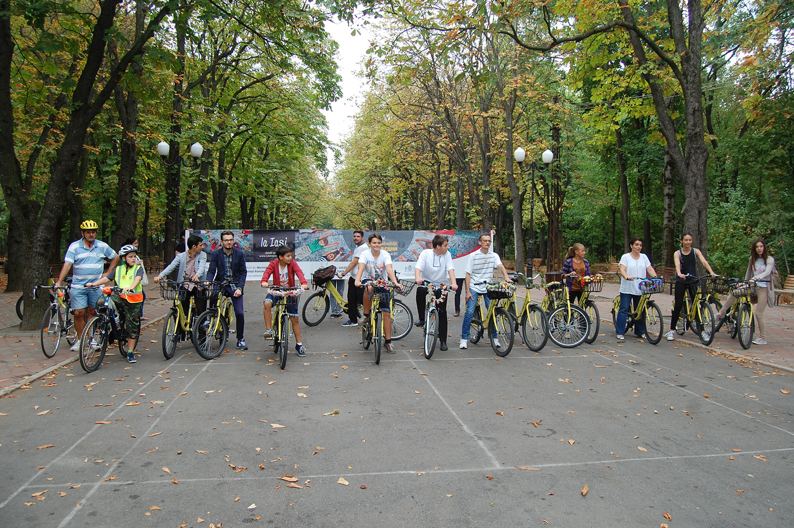 Iașul, scenă plină de culoare si diversitate. Festivalul Celebrarea Multiculturalității – Aici și Acum