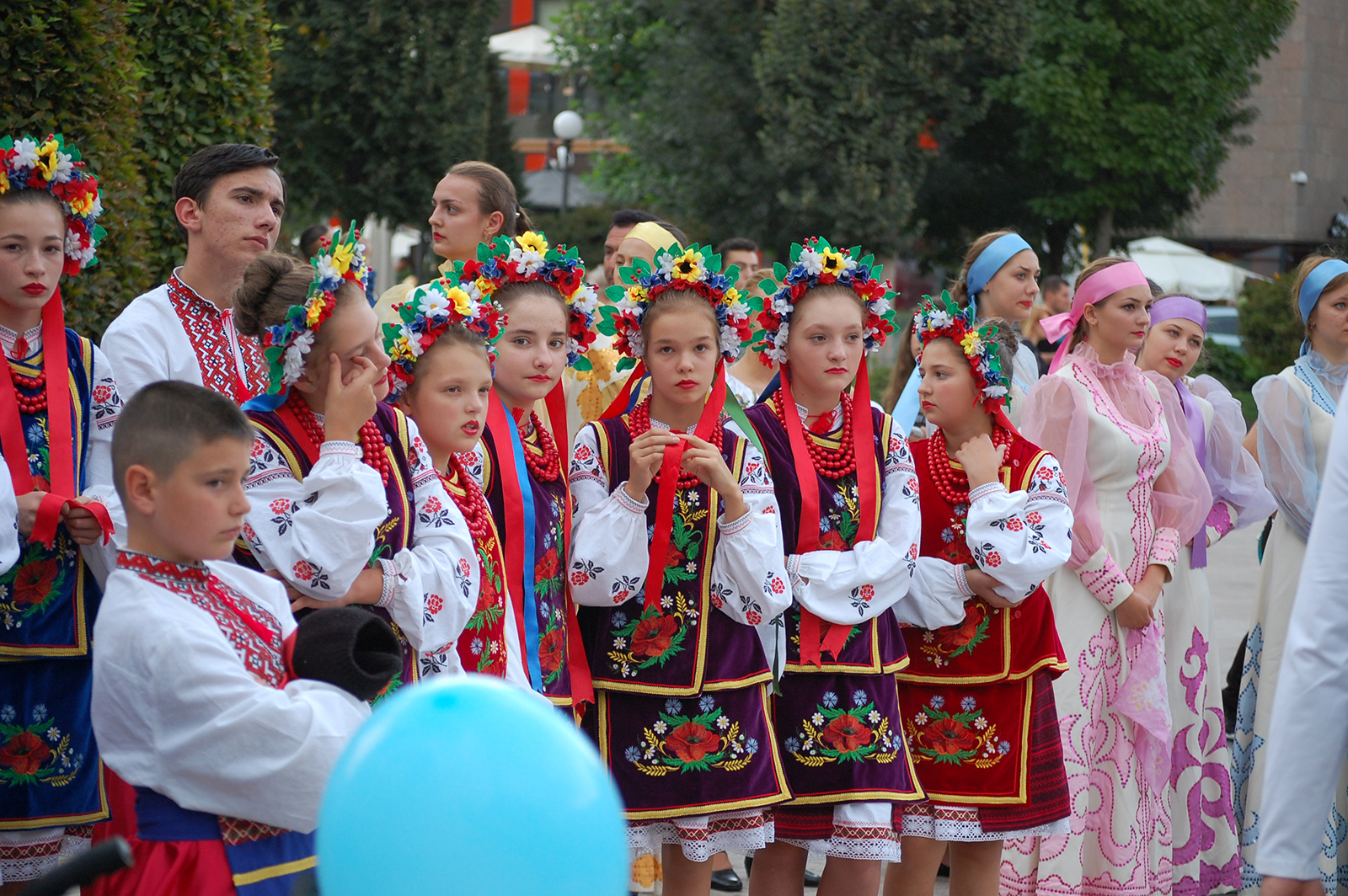 Iașul, scenă plină de culoare si diversitate. Festivalul Celebrarea Multiculturalității – Aici și Acum