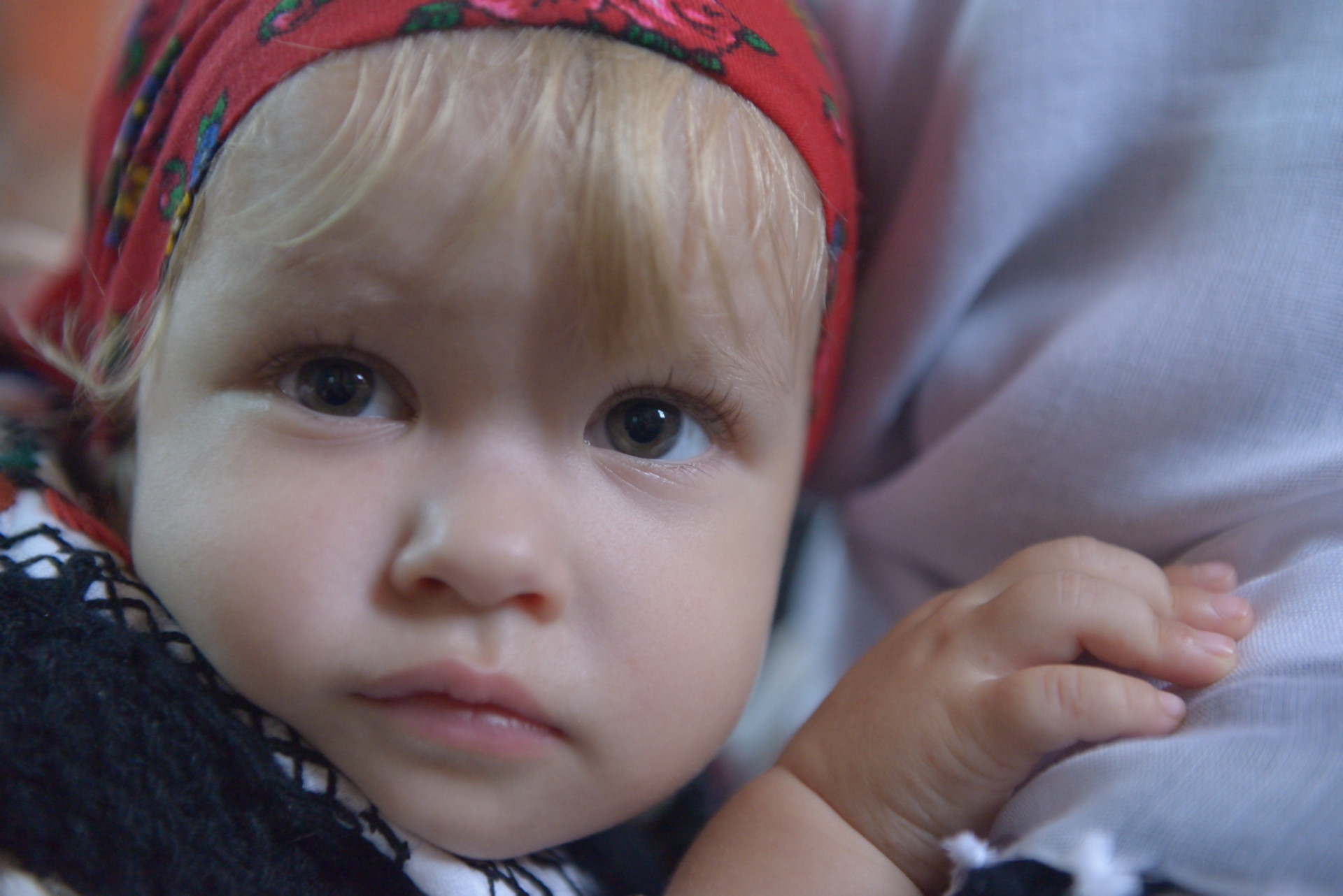 Complexul parohial din Galu a fost sfințit astăzi de IPS Teofan