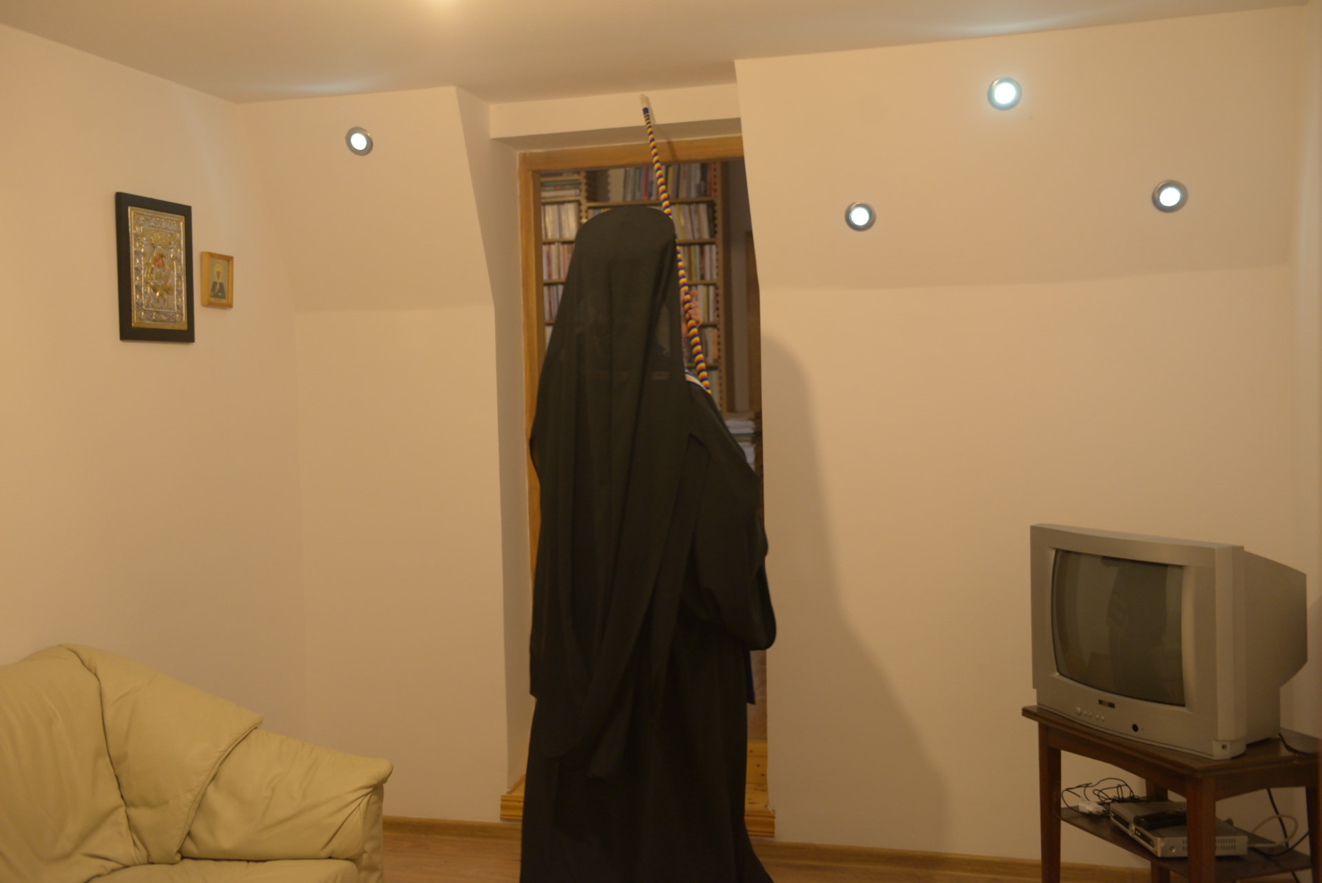 Complexul parohial din Galu a fost sfințit astăzi de IPS Teofan