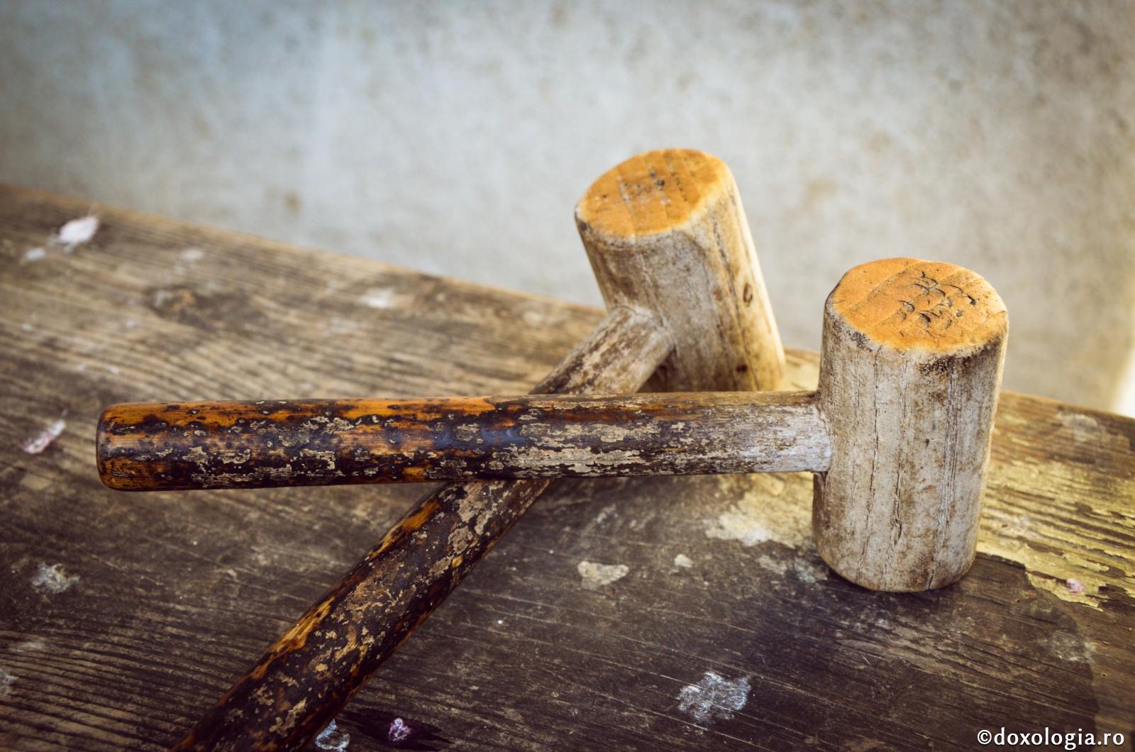 La oameni se asupreşte dreptatea, lucru care nu se întâmplă la Dumnezeu