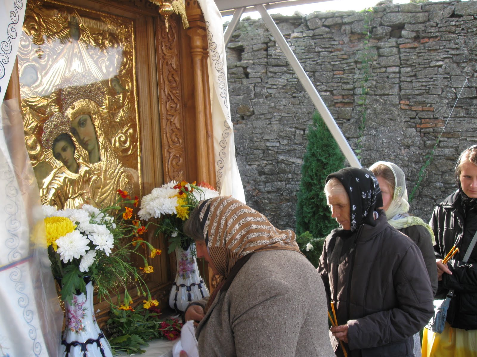 Zile de sărbătoare la Mănăstirea Hadâmbu