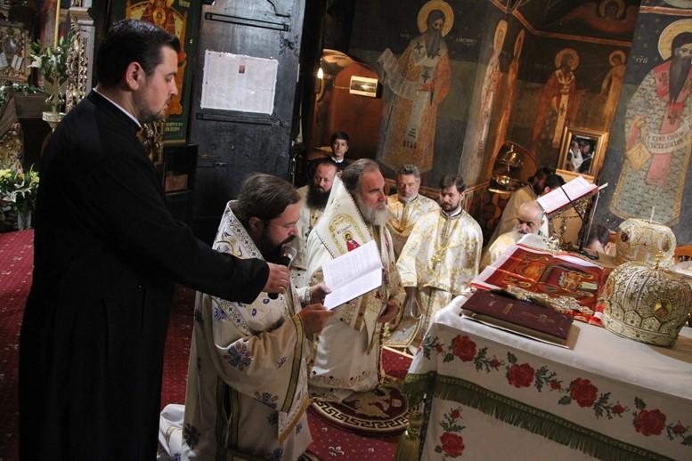 Moment de sărbătoare la Catedrala Arhiepiscopală din Roman