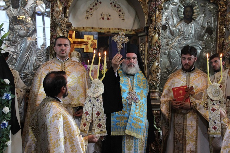 Moment de sărbătoare la Catedrala Arhiepiscopală din Roman