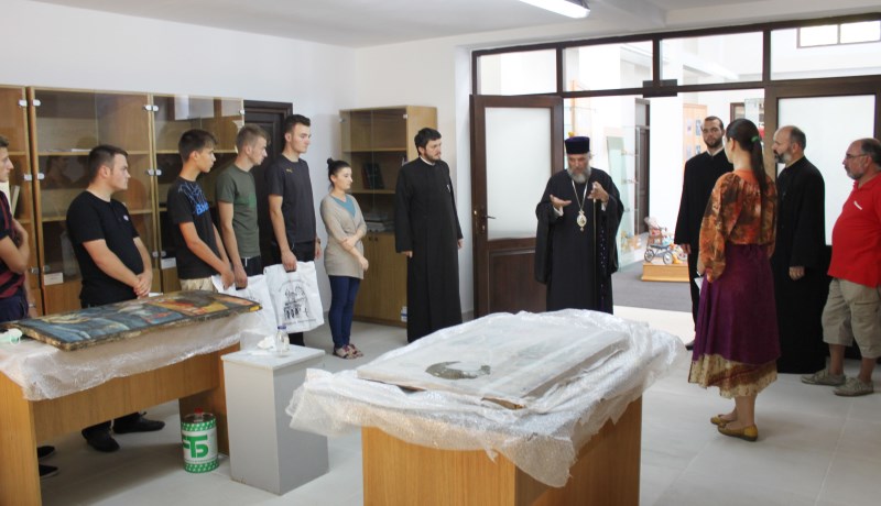 Atelier de conservare şi consolidare icoane la Muzeul Istoriei, Culturii şi Spiritualităţii Creştine de la Dunărea de Jos