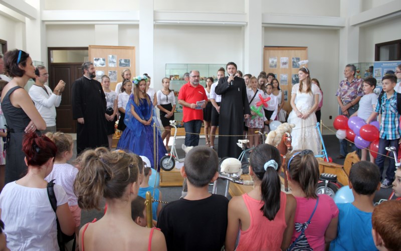 Expoziţia „Copilărie şi Bucurie” la Muzeul Istoriei, Culturii şi Spiritualităţii Creştine de la Dunărea de Jos