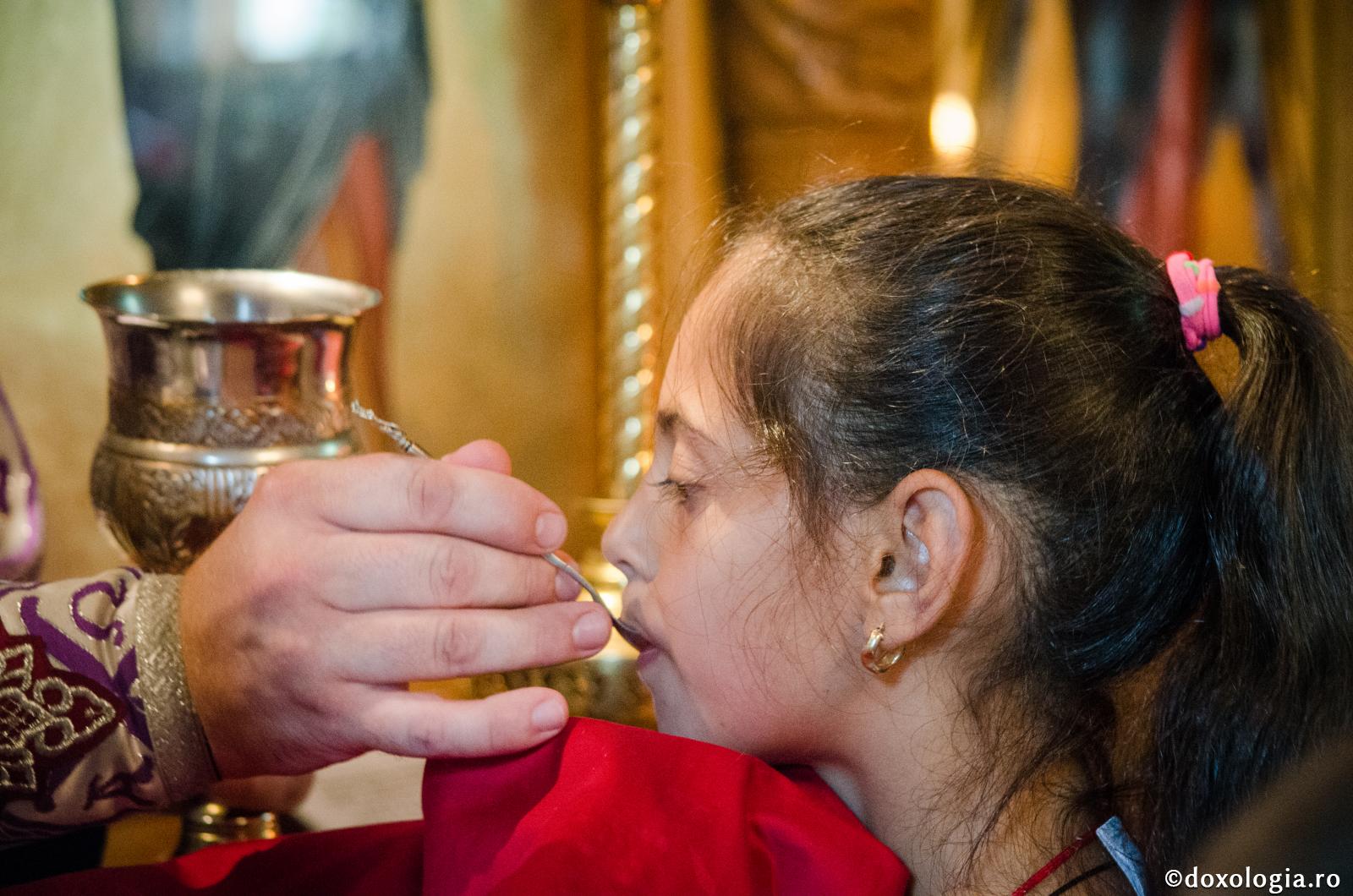 Prin împărtăşirea Duhului Sfânt suntem părtaşi ai dumnezeieştii firi