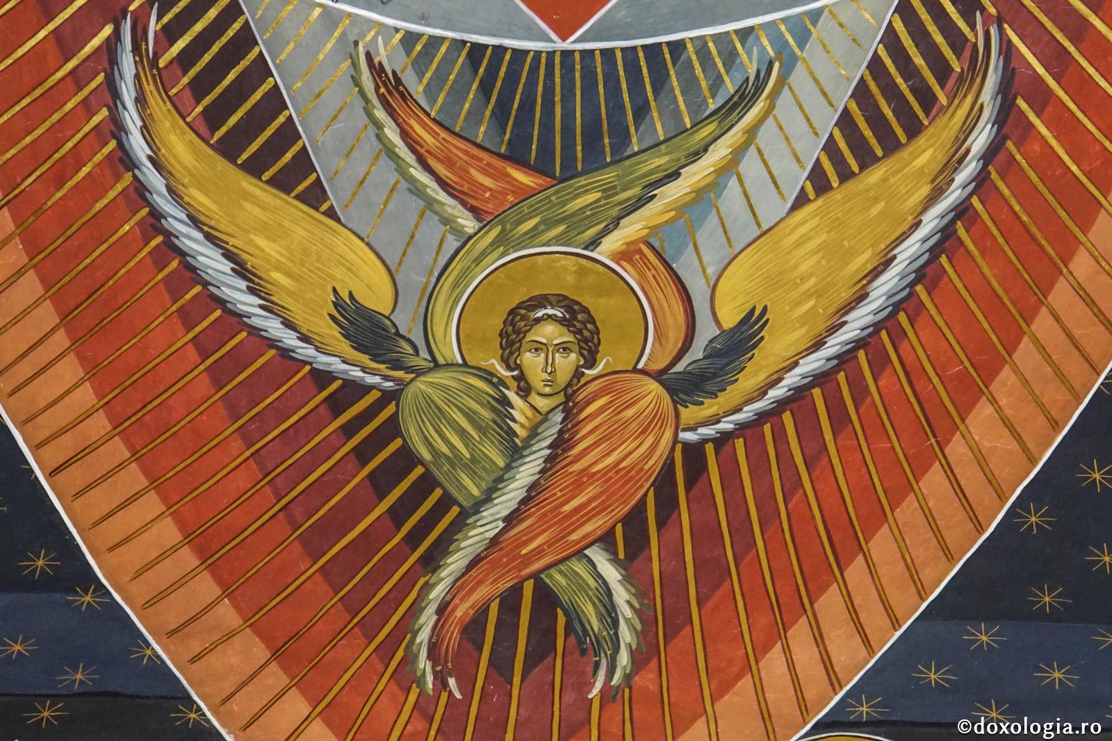 Duhurile luminii şi duhurile întunericului