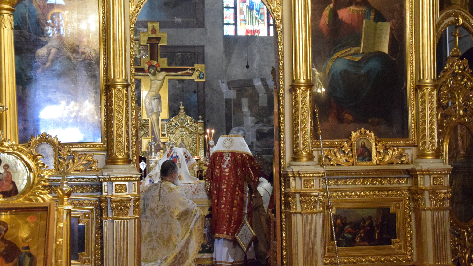 „Omul Crucii este acela care preferă să moară pentru ca alții să trăiască”