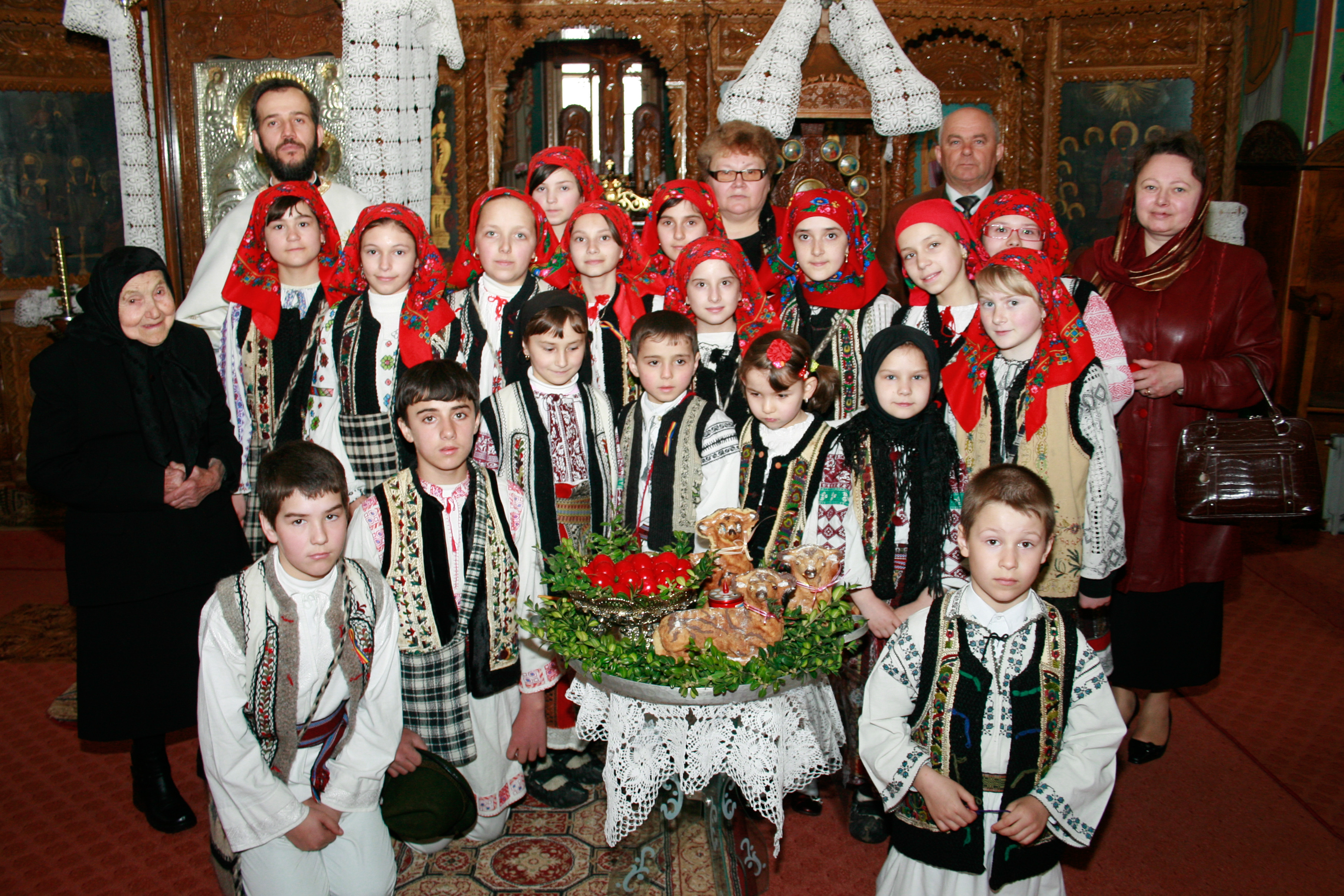 „Mamaia ” Elena, o icoană pentru familie și parohie