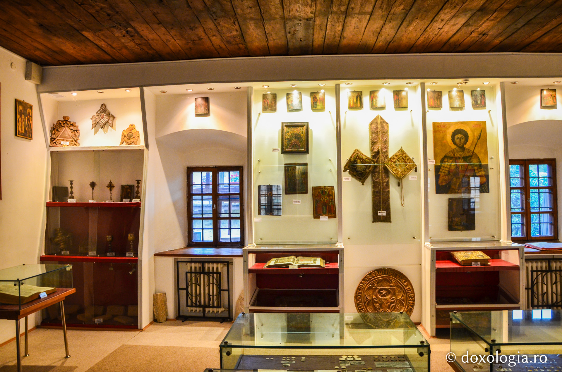 O zi în muzeul Mănăstirii Bistrița nemțeană