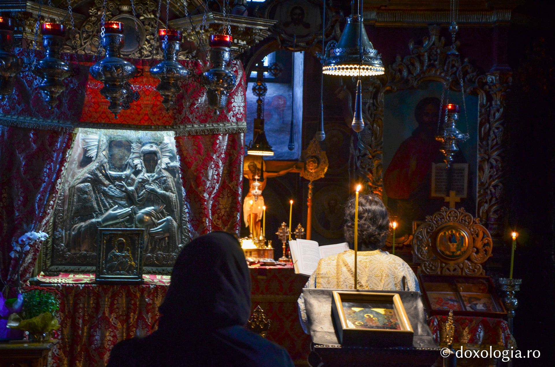 Icoana Sfintei Ana cu Maica Domnului/ Foto: Maria Burlă Odoarele Mănăstirii Bistrița