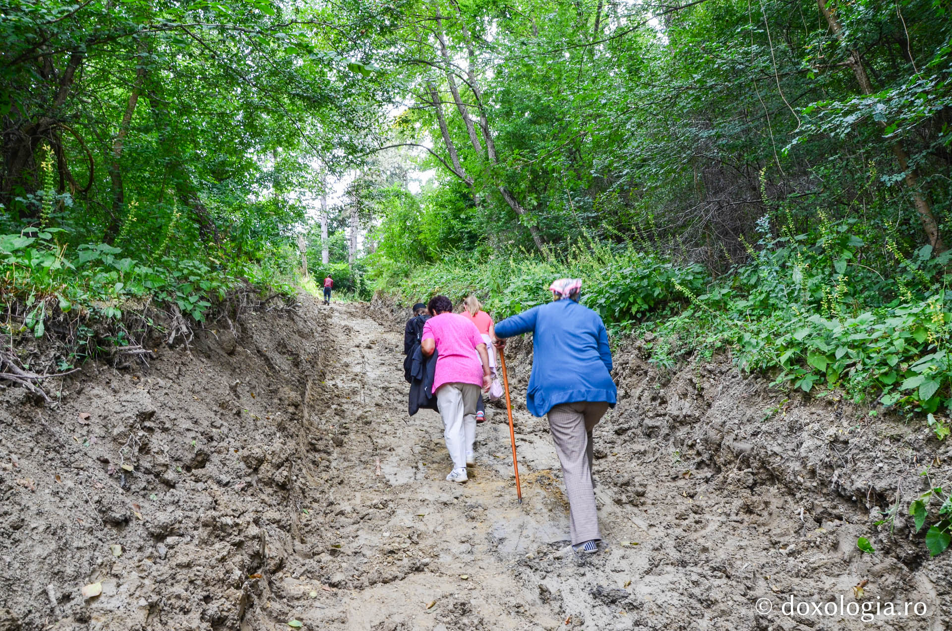 Pe urmele Sfântului Chiriac de la Tazlău