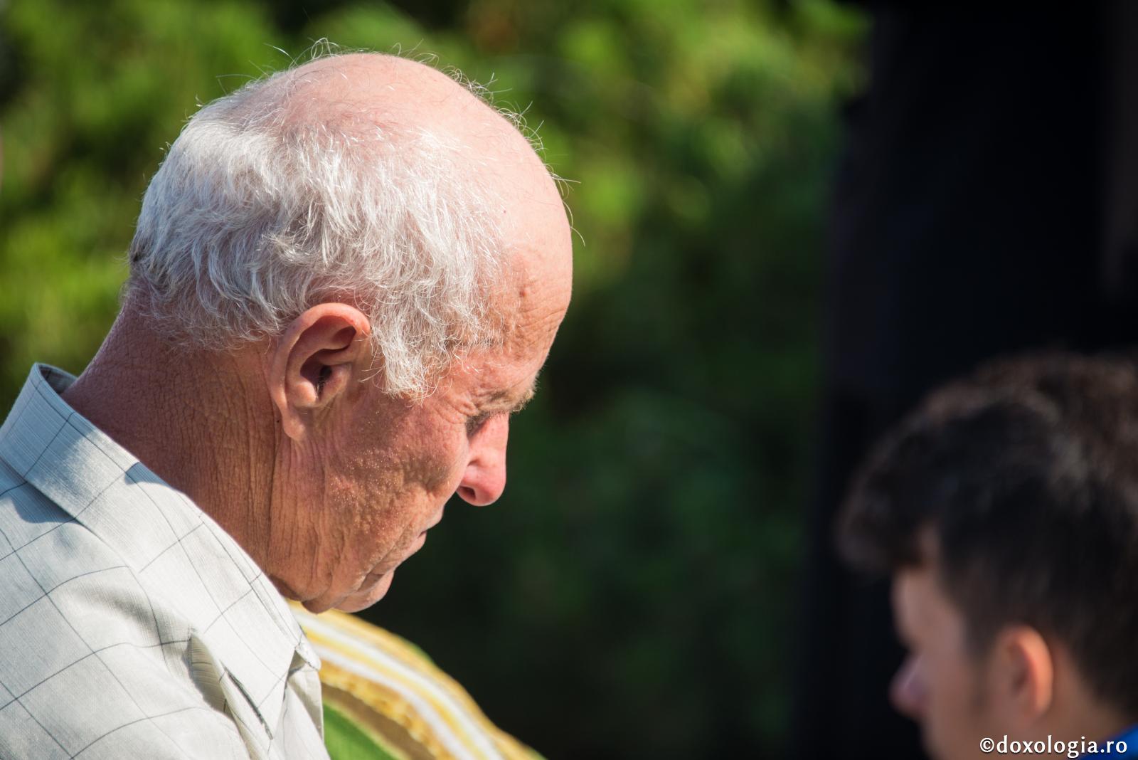 Când este silit omul să-și aducă aminte de Dumnezeu