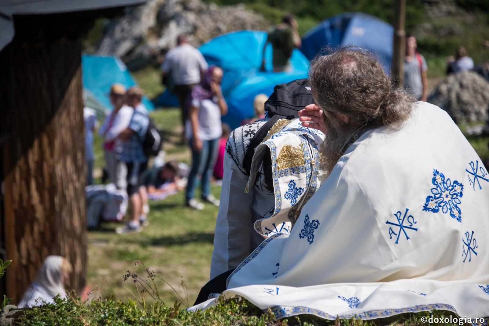 Despre nevoia de a avea un părinte duhovnicesc