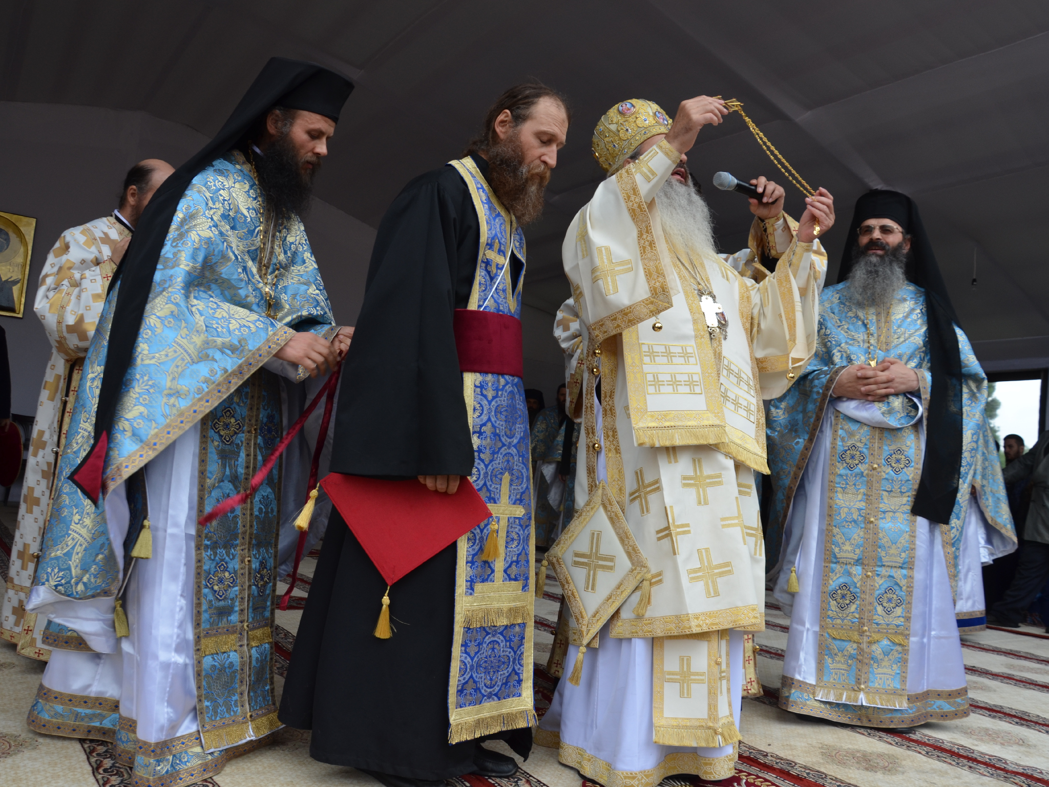 Ctitoria ștefaniană a Mănăstirii Popăuți, resfințită de patru ierarhi