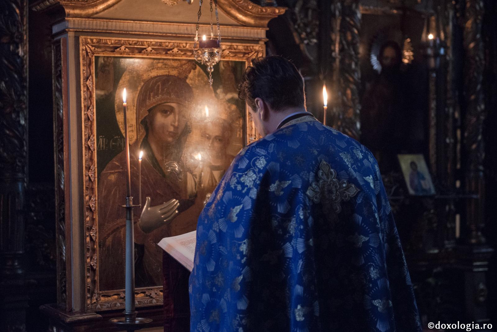 „Privegheaţi, fiindcă nu ştiţi în care ceas vine Domnul vostru”