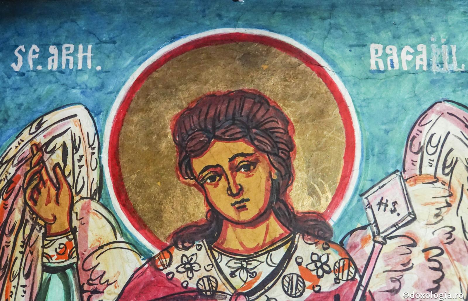 Sfinţii Îngeri ne îndeamnă la rugăciune