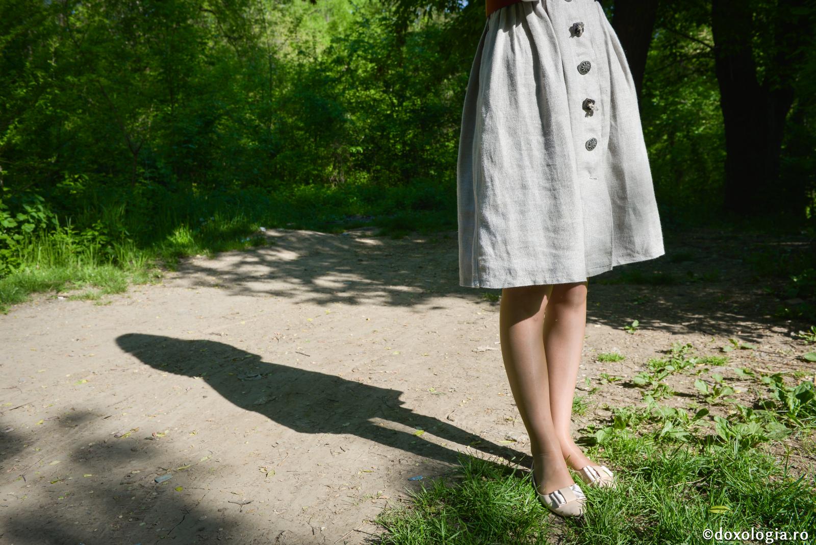 O tactică față de ținuta indecentă