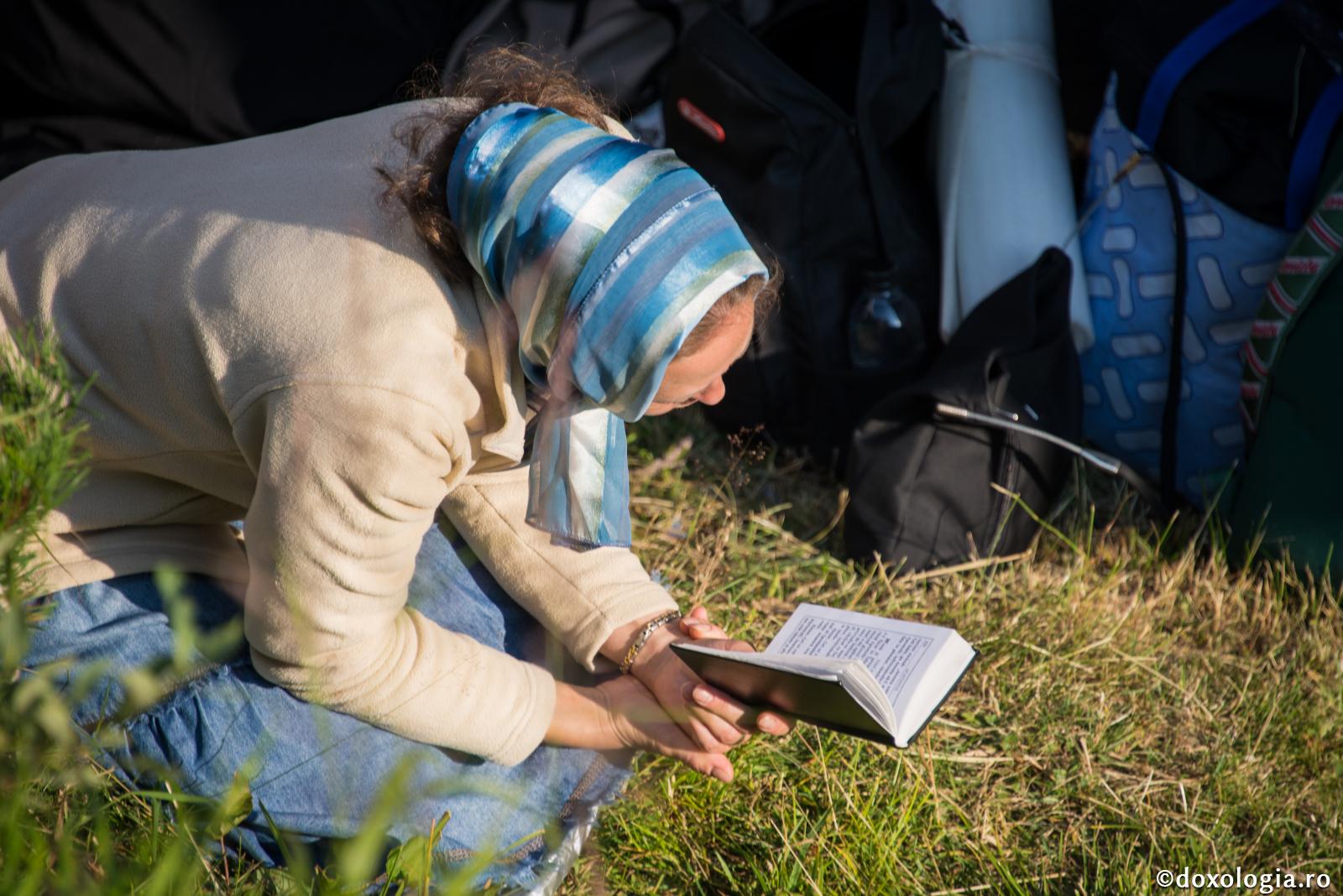 Cu ajutorul rugăciunii şi în rugăciune primim tot ceea ce ne este de trebuinţă ca să ne mântuim