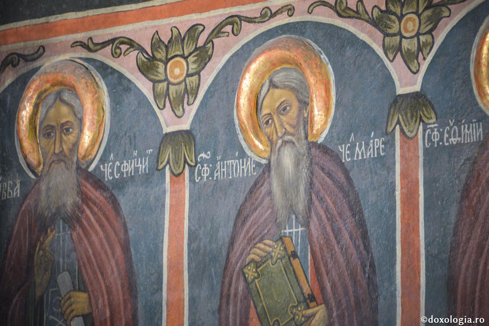 Sfinţii Părinţi ne învaţă şi strigă în toate zilele la urechile noastre