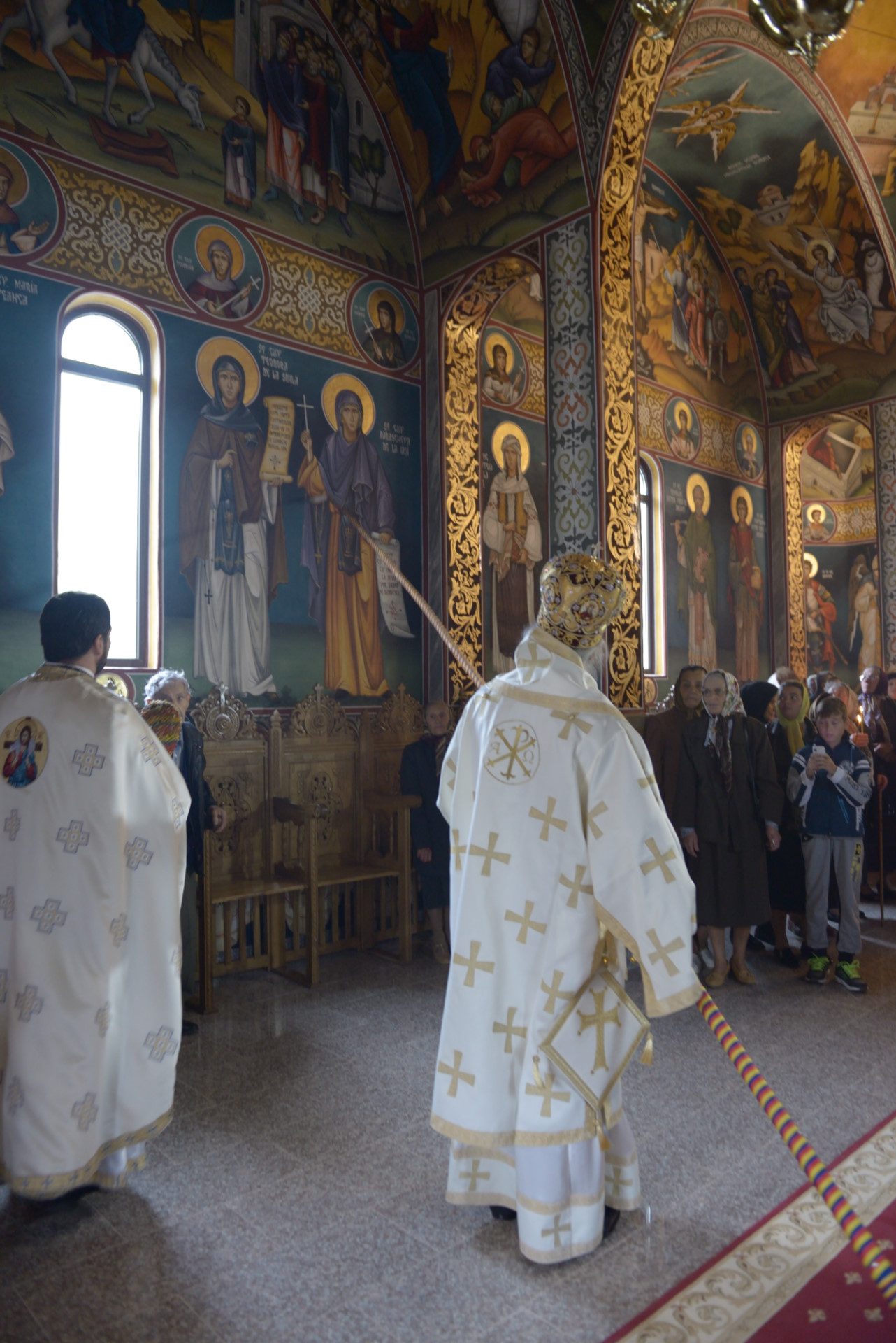 Foto: Oana Nechifor Biserica „Sfântul Ierarh Nicolae” din Chirițeni a fost sfințită