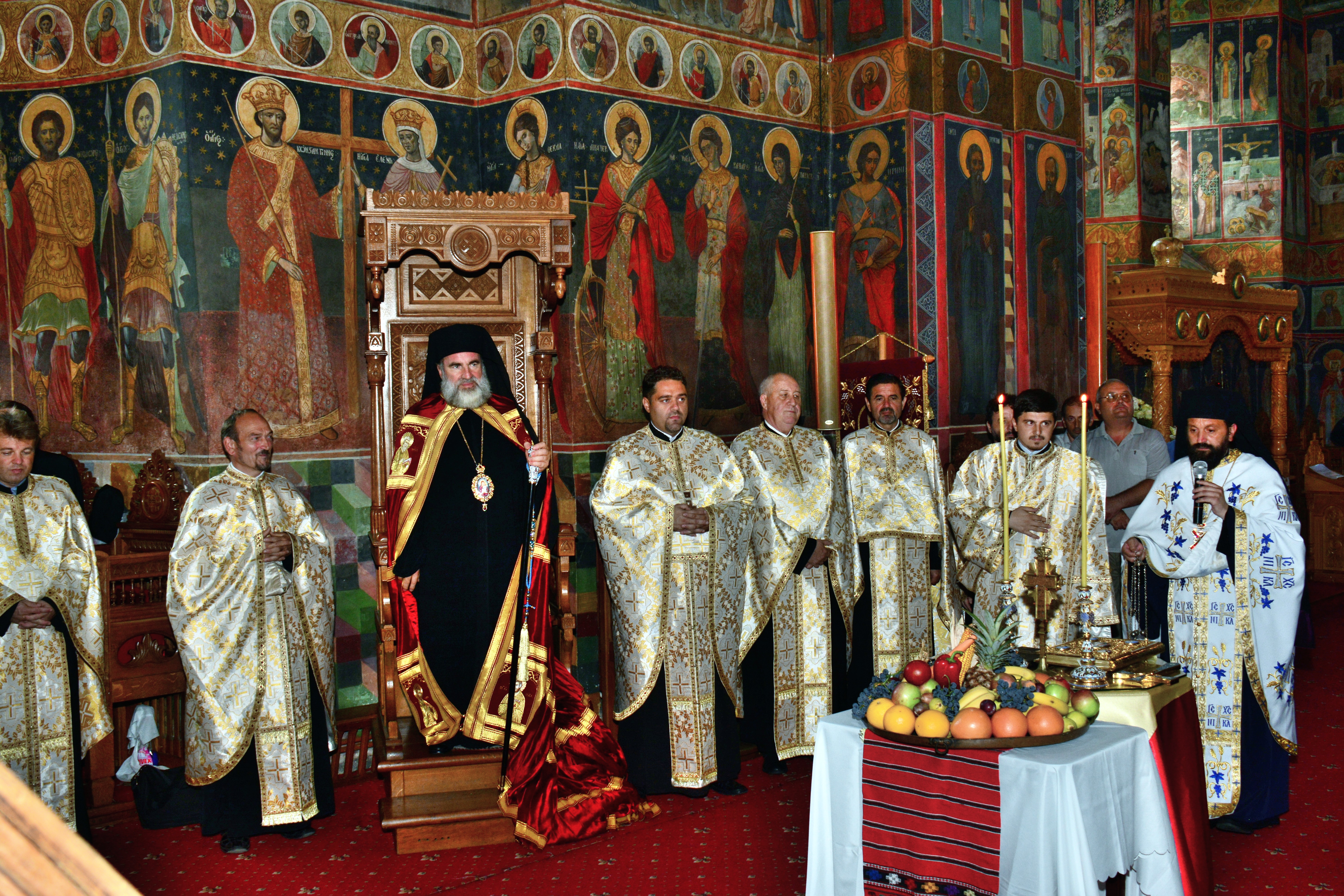 Te Deum dedicat începutul anului bisericesc la Roman Te Deum dedicat începutul anului bisericesc la Roman
