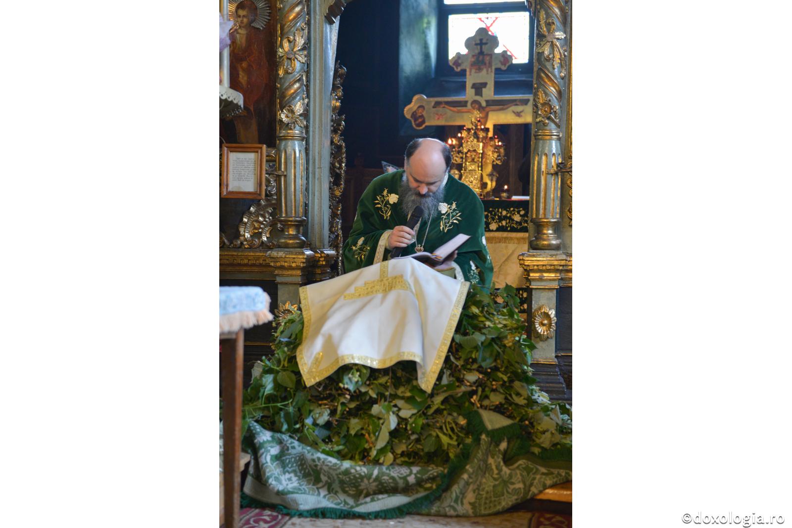 Slujirea lui Dumnezeu și a oamenilor