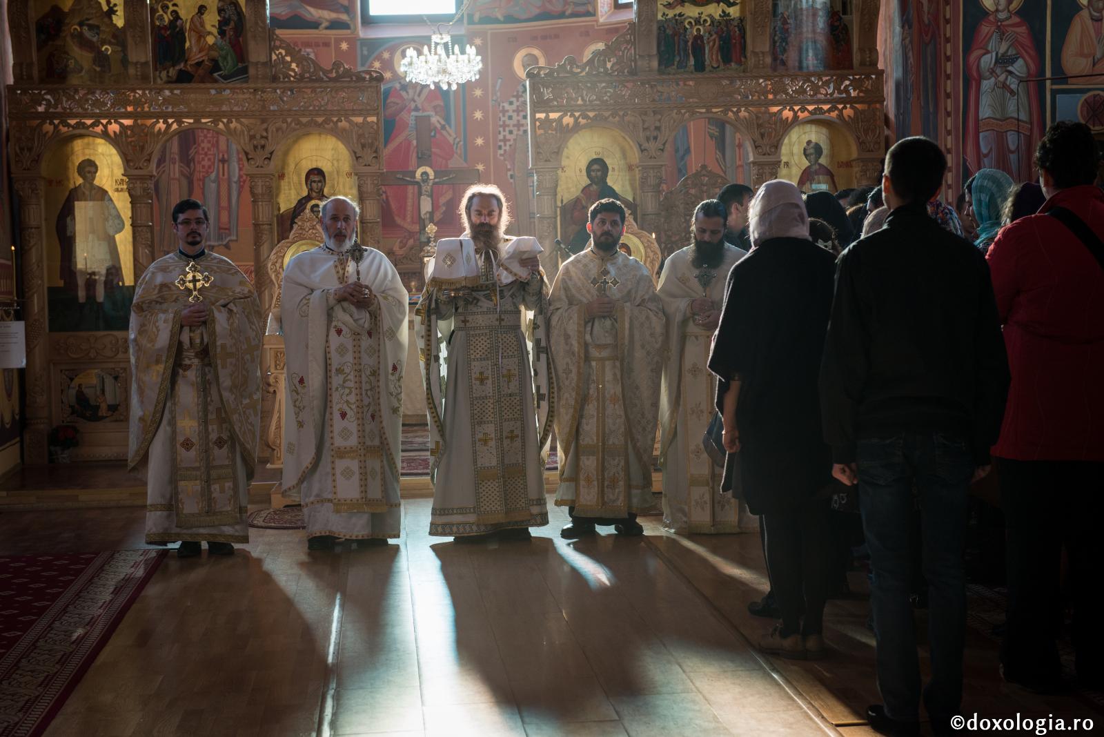 Dumnezeiesc este ceea ce se lucrează prin preoţi