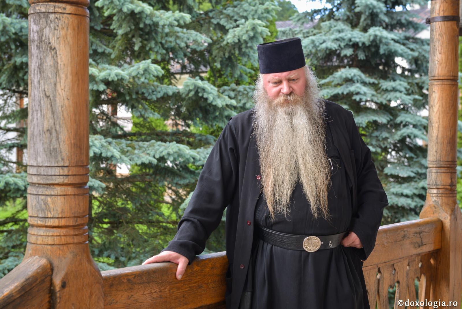 Viaţa şi moartea oamenilor