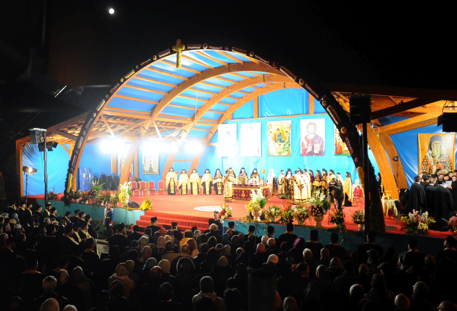 Slujba Privegherii în cinstea Sfântului Cuvios Dimitrie cel Nou, Ocrotitorul Bucureştilor