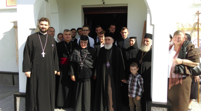 Târnosirea bisericii Mănăstirii din satul Roșia