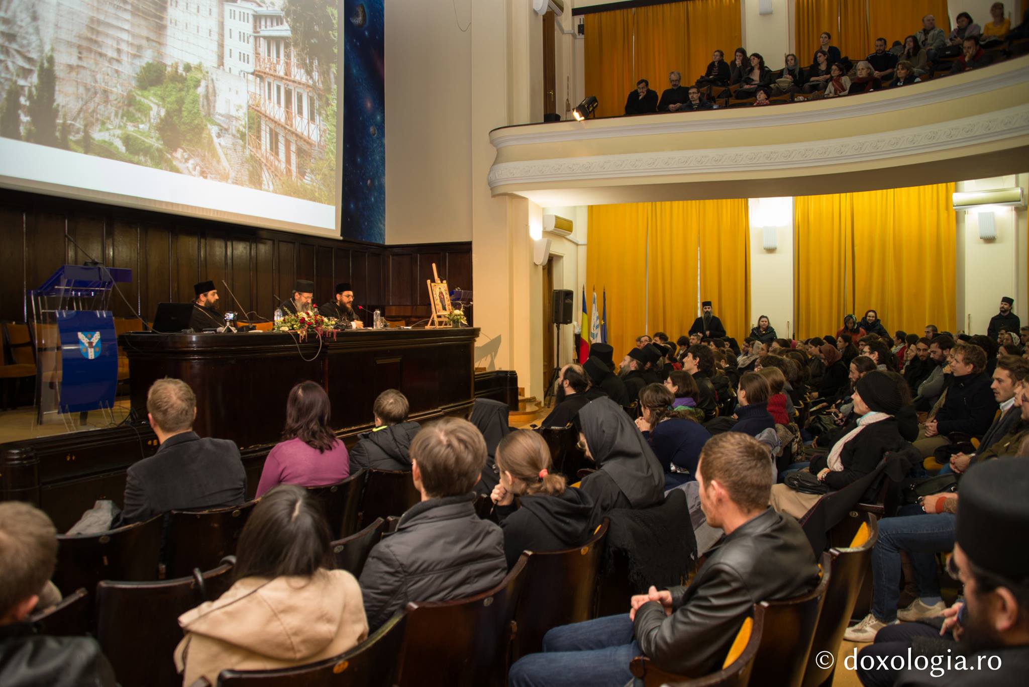 Monahismul ortodox – Un dar pentru lume