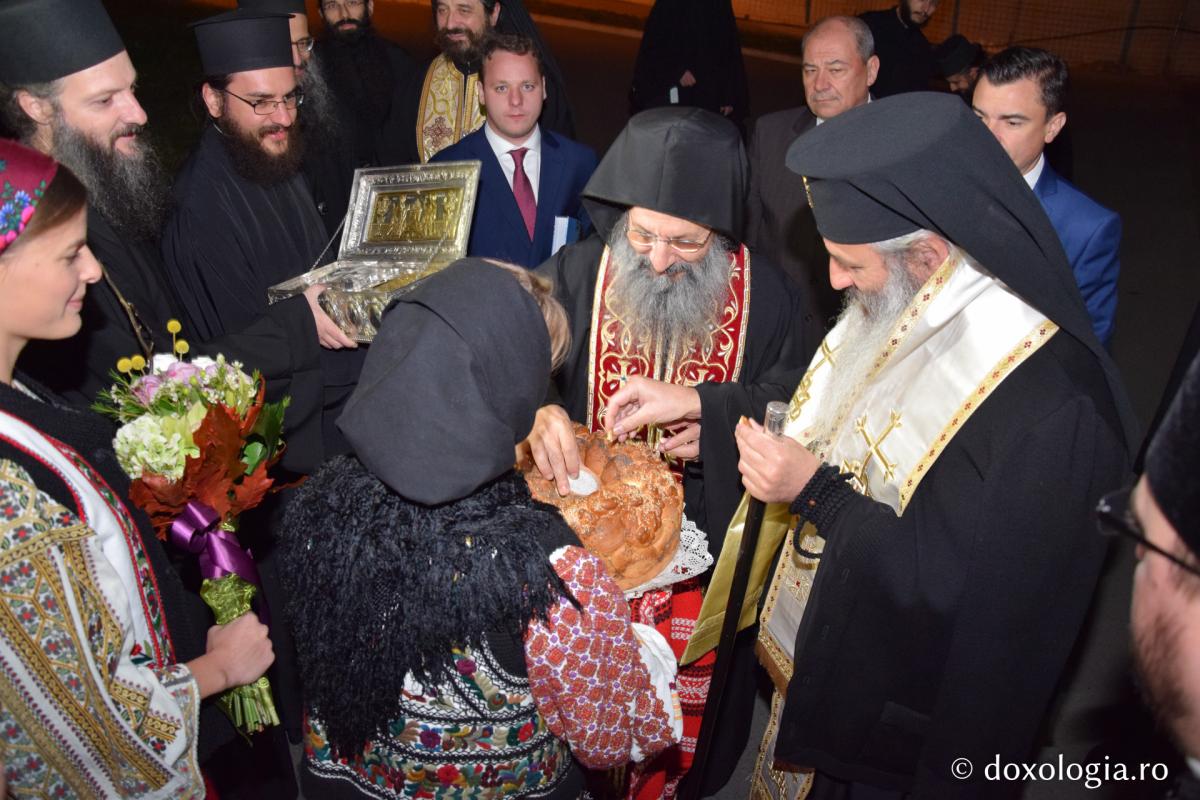 Cinstitele moaște ale Sfintei Maria Magdalena au ajuns la Iași Cinstitele moaște ale Sfintei Maria Magdalena au ajuns la Iași