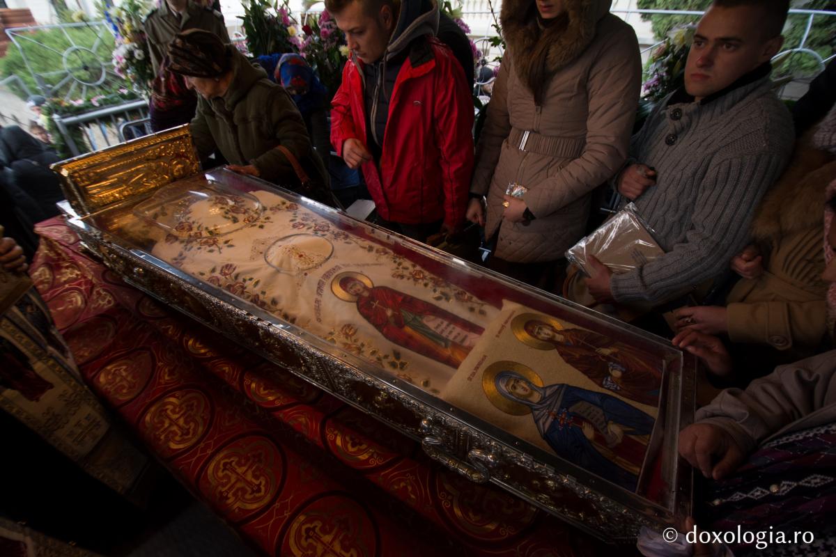 La racla Sfintei Parascheva