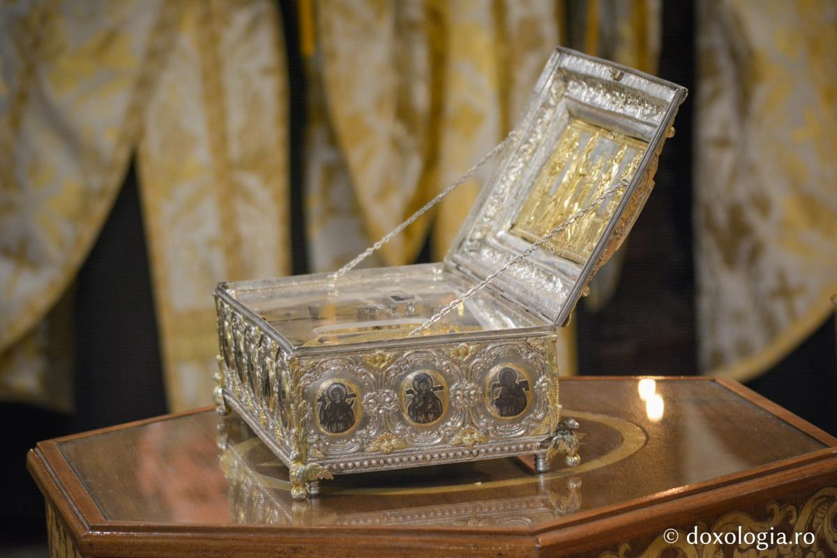 Sfânta Maria Magdalena - din Athos, în vizită la Iași