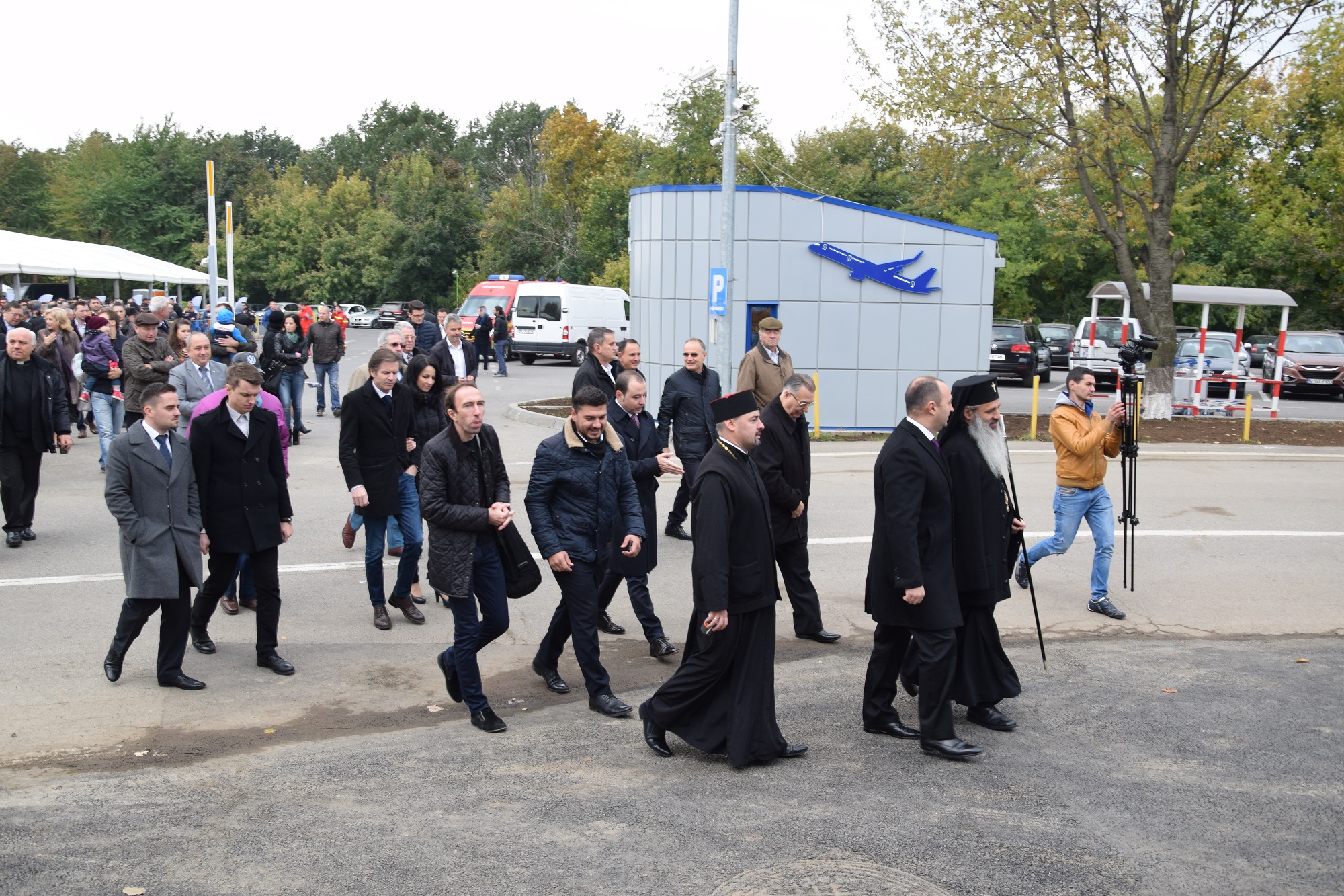 Slujbă de binecuvântare, la inaugurarea celui de-al treilea terminal al Aeroportului Internațional Iași Slujbă de binecuvântare, la inaugurarea celui de-al treilea terminal al Aeroportului Internațional Iași