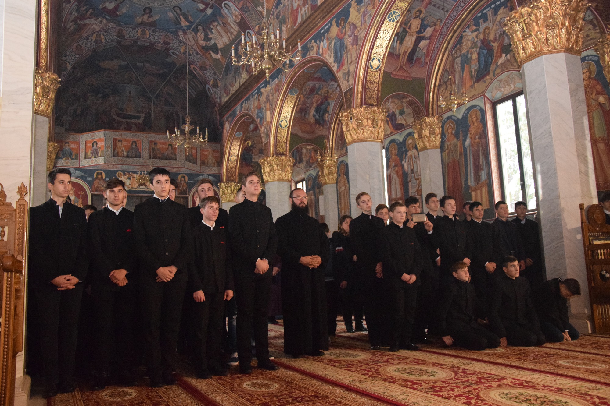 Ample manifestări spiritual-culturale, la împlinirea a 160 de ani de la înființarea Seminarului Teologic Liceal Ortodox „Veniamin Costachi” Ample manifestări spiritual-culturale, la împlinirea a 160 de ani de la înființarea Seminarului Teologic Liceal Ortodox „Veniamin Costachi”