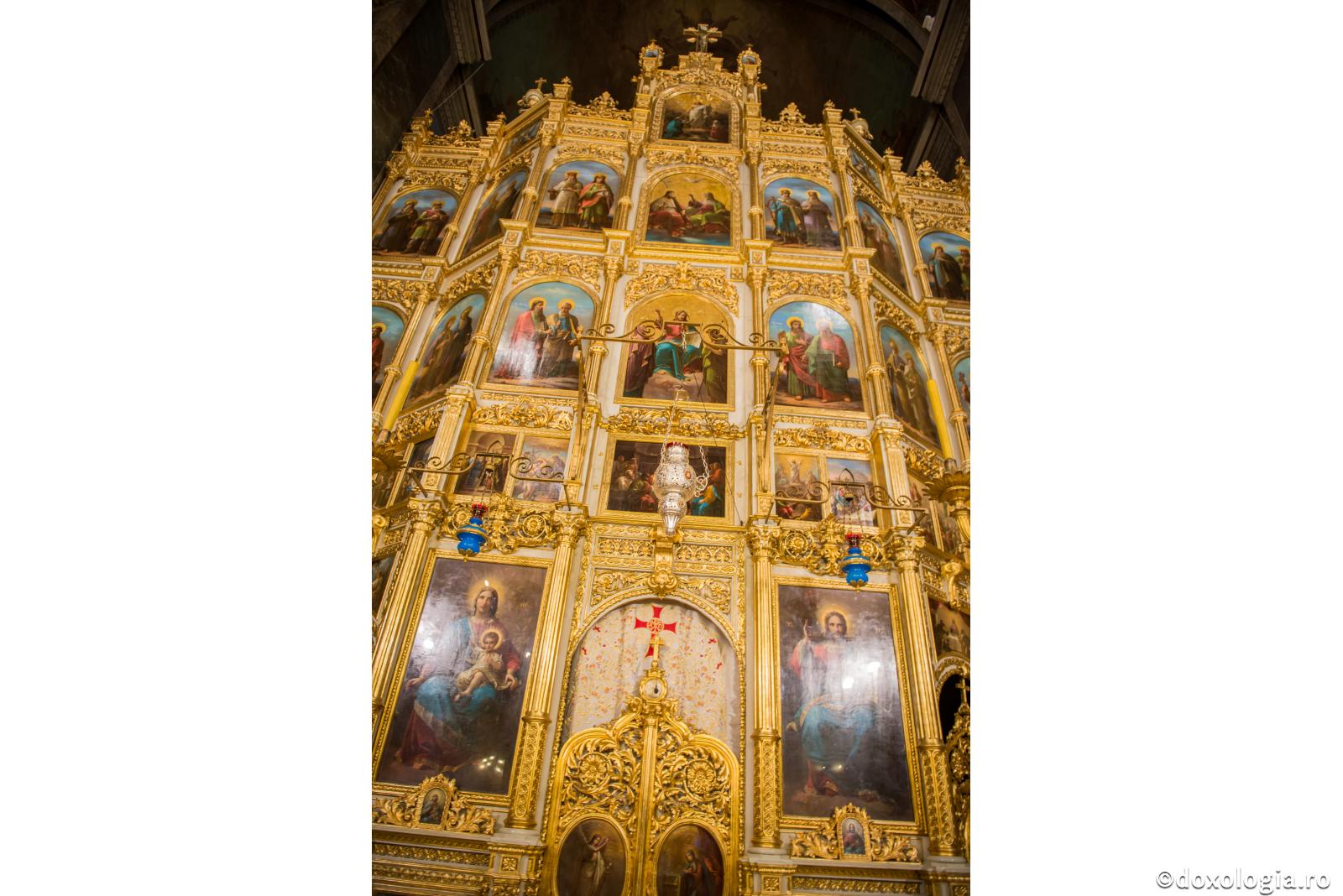 Ce legătură este între Biserică și Sfânta Tradiție?