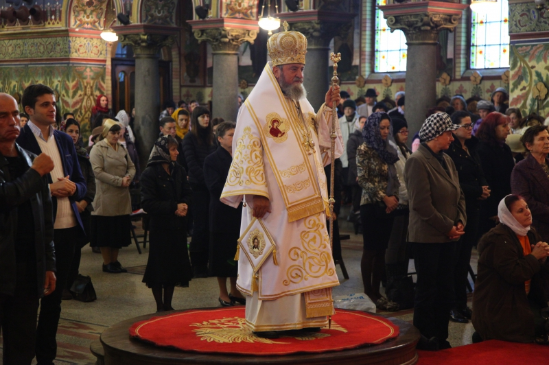 Liturghie arhierească la Catedrala mitropolitană din Sibiu